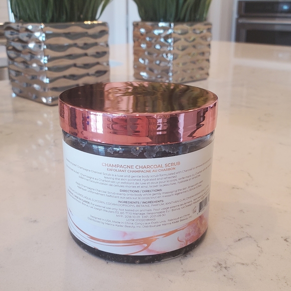 NEW Manna Kadar Champagne Charcoal Body Scrup - Picture 3 of 3